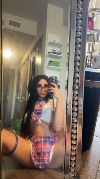 tiffycox Nakenläckor OnlyFans Foto 44