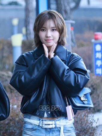 tiny.pretty.j