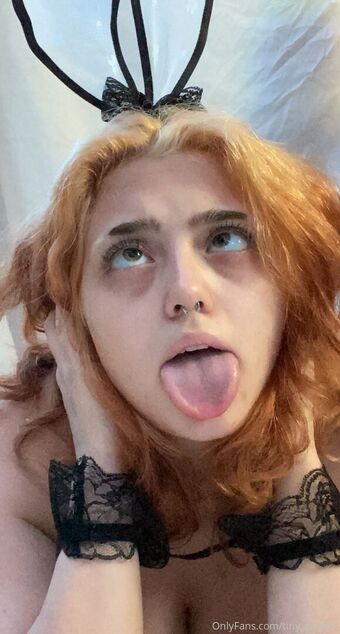 tiny_punker Nakenläckor OnlyFans Foto 12