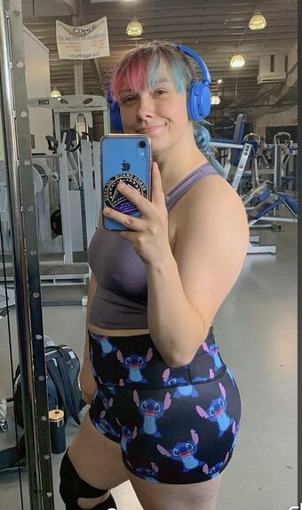 tinybjj Nakenläckor OnlyFans Foto 1