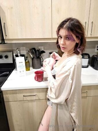 tinyfaerieee Nakenläckor OnlyFans Foto 14
