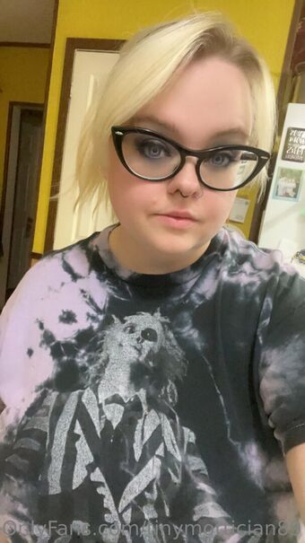 tinymortician89