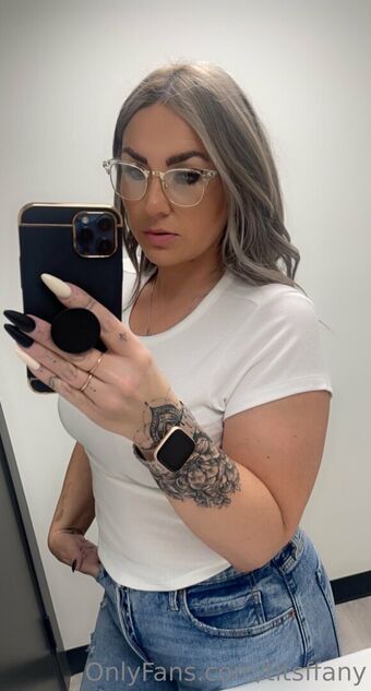titsffany Nakenläckor OnlyFans Foto 8