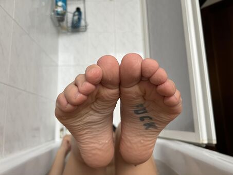 TomiKoari Nakenläckor OnlyFans Foto 40