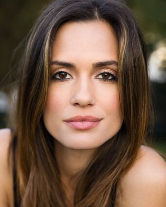 Torrey DeVitto Nakenläckor OnlyFans Foto 18