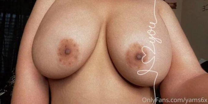Trap7x Nakenläckor OnlyFans Foto 4