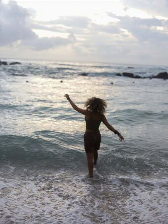 Travelingwithtals Nakenläckor OnlyFans Foto 38