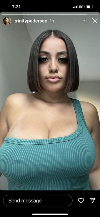 Trinity Pedersen Nakenläckor OnlyFans Foto 13
