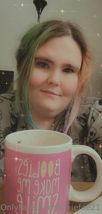 trixiefae21 Nakenläckor OnlyFans Foto 44