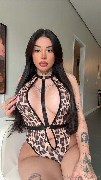 ts_giulia Nakenläckor OnlyFans Foto 7