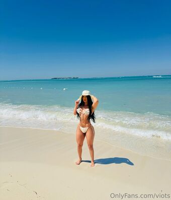 tsviolin Nakenläckor OnlyFans Foto 9