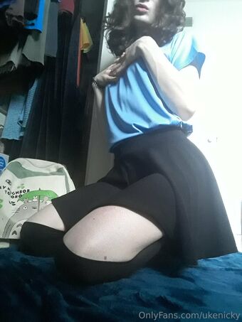 ukenicky Nakenläckor OnlyFans Foto 34