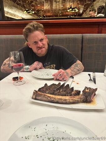 unclelazer69 Nakenläckor OnlyFans Foto 20