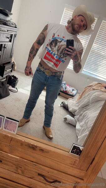 unclelazer69 Nakenläckor OnlyFans Foto 27