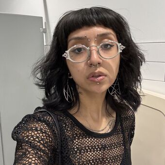 unklemj Nakenläckor OnlyFans Foto 2