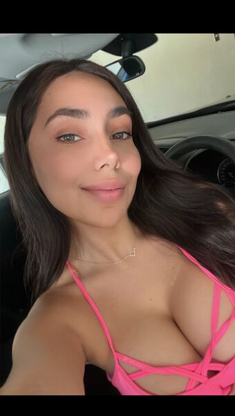 Usernat Nakenläckor OnlyFans Foto 1