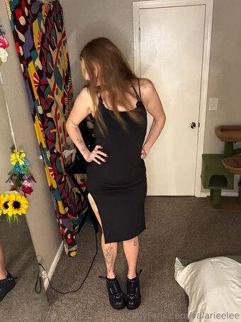 valarieelee