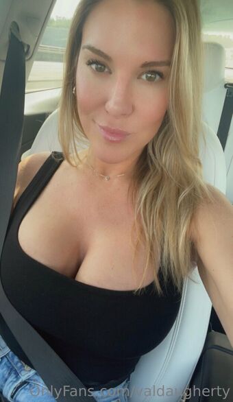 Valdaugherty Nakenläckor OnlyFans Foto 16