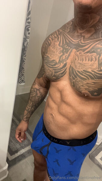 valentinofree Nakenläckor OnlyFans Foto 6