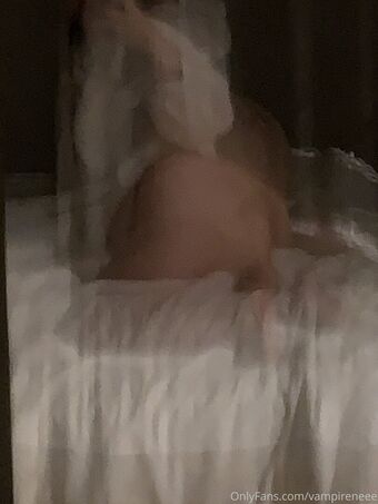 vampireneee Nakenläckor OnlyFans Foto 11