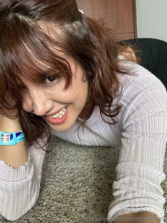 vannessafree Nakenläckor OnlyFans Foto 9