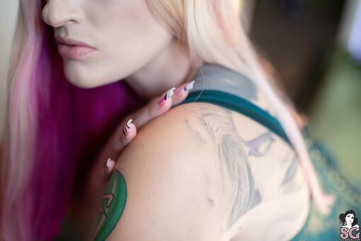 Vatra SG Nakenläckor OnlyFans Foto 11