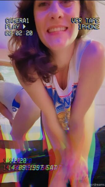 vcrdreams Nakenläckor OnlyFans Foto 3