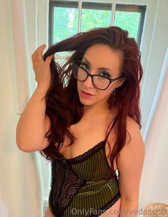 Veda Scott