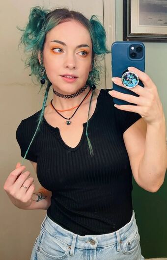 Veela Nakenläckor OnlyFans Foto 4