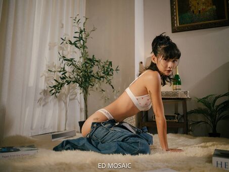 Verna Wang Nakenläckor OnlyFans Foto 54