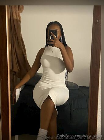 vickiblack Nakenläckor OnlyFans Foto 116