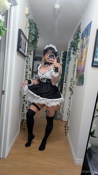 vicwingly Nakenläckor OnlyFans Foto 12