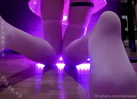 Vikneska Nakenläckor OnlyFans Foto 58