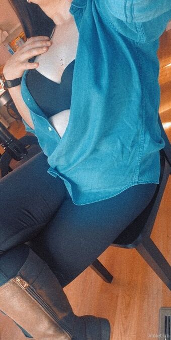 violet.bb Nakenläckor OnlyFans Foto 28