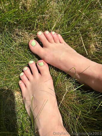 violetx2003 Nakenläckor OnlyFans Foto 15
