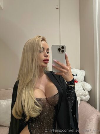 Vlada Capeloon Nakenläckor OnlyFans Foto 121