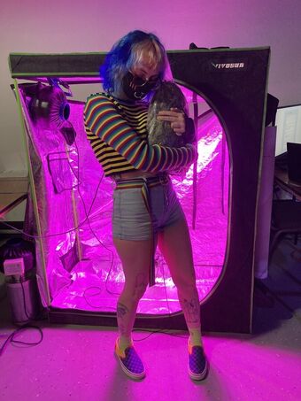 voidxway Nakenläckor OnlyFans Foto 17