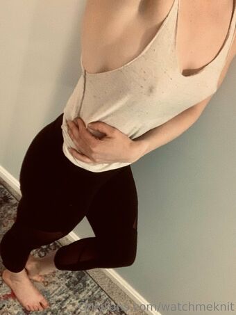 watchmeknit Nakenläckor OnlyFans Foto 9