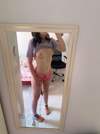 webdoll Nakenläckor OnlyFans Foto 5