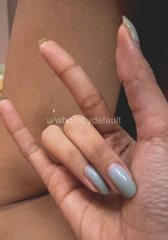 whorebydefault Nakenläckor OnlyFans Foto 15