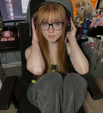 widecatface Nakenläckor OnlyFans Foto 30
