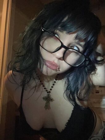 wrenipherr Nakenläckor OnlyFans Foto 1