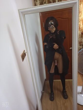 Wuliuzzz Nakenläckor OnlyFans Foto 3