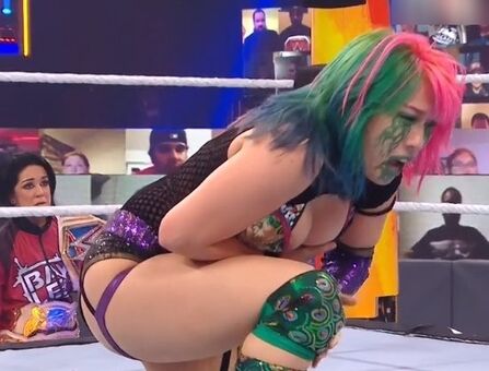 WWE Asuka Nakenläckor OnlyFans Foto 5