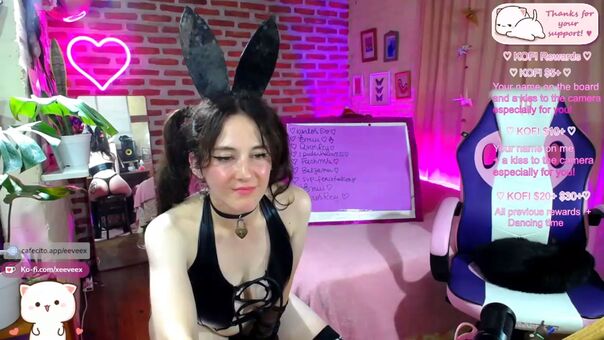 xEeveex Nakenläckor OnlyFans Foto 25