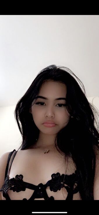 Xerizz Nakenläckor OnlyFans Foto 6