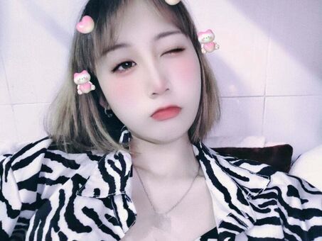 xiaoxiao Nakenläckor OnlyFans Foto 16