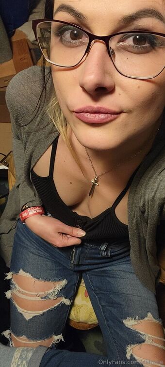 xilbabe Nakenläckor OnlyFans Foto 15
