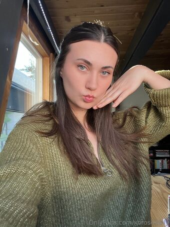 xorosedaily Nakenläckor OnlyFans Foto 4