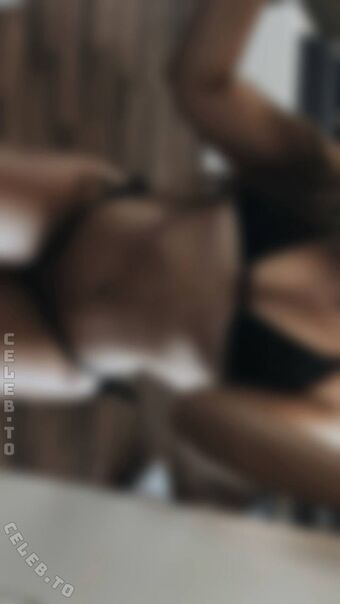 Yasmincvr Nakenläckor OnlyFans Foto 1